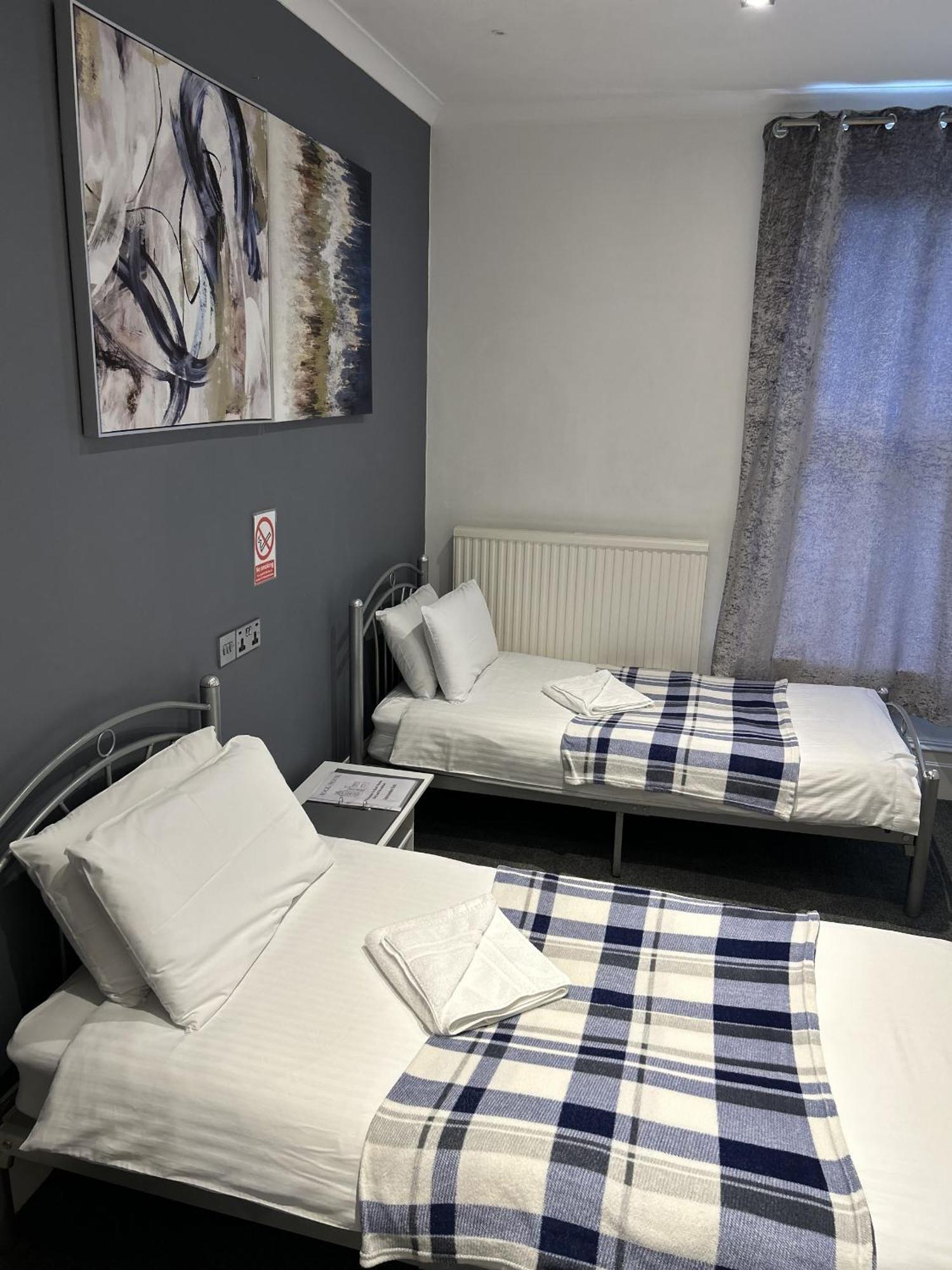 Rock House Bed And Breakfast Maidstone Eksteriør bilde