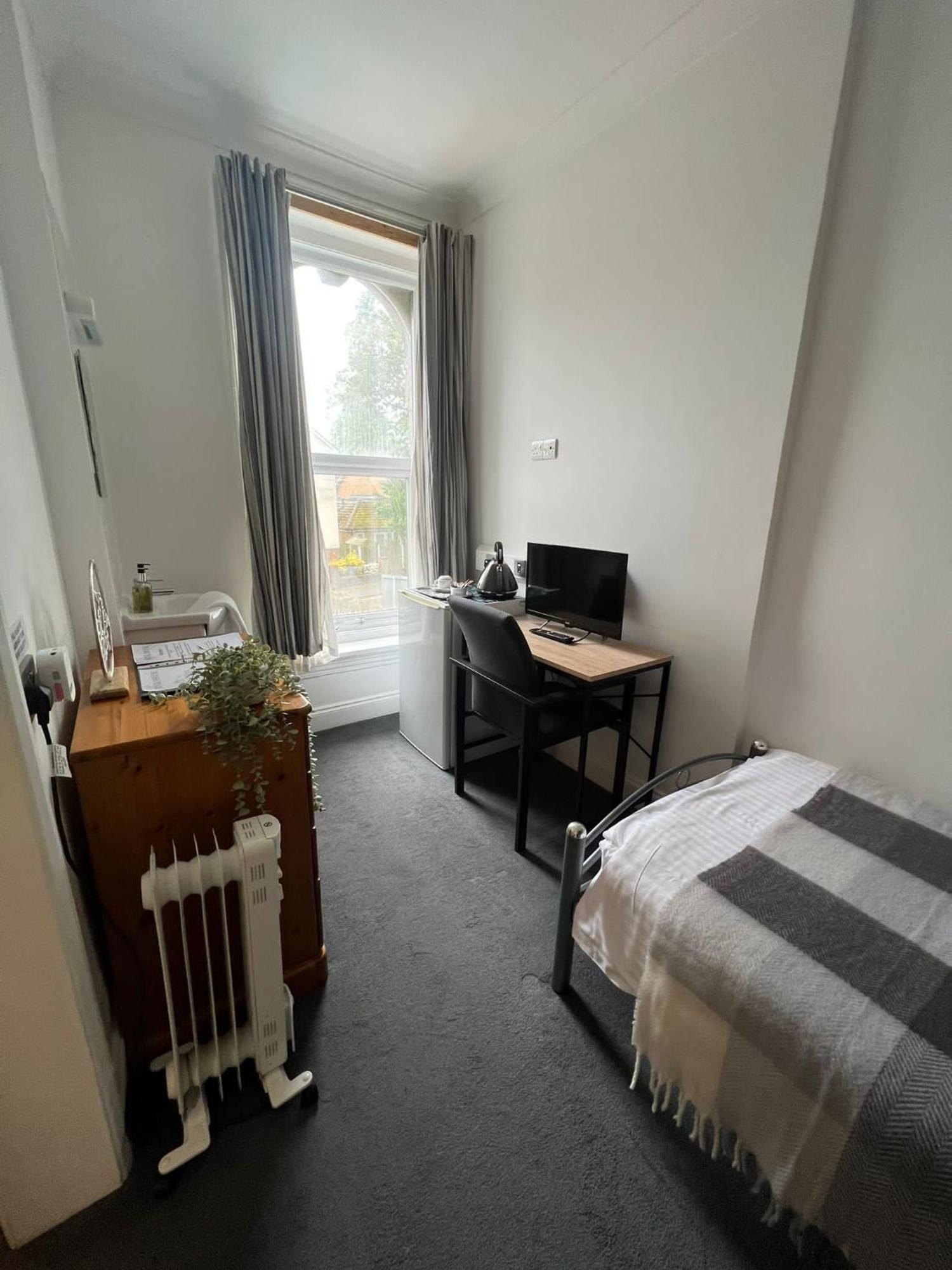 Rock House Bed And Breakfast Maidstone Rom bilde